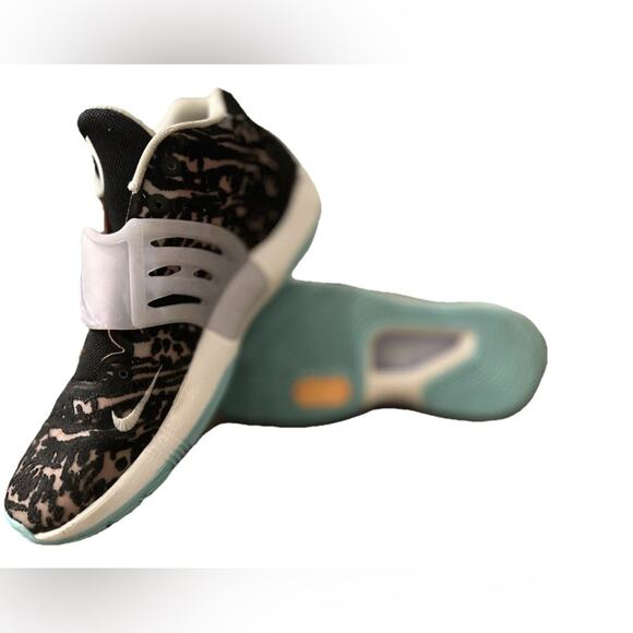 Nike KD14 represents the debut colorway of Kevin Durant’s signature shoe Sz 10.5 - Picture 6 of 7